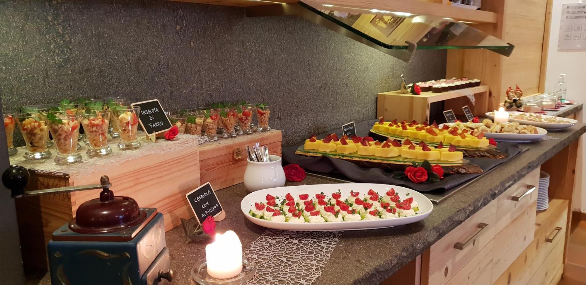 Hotel Azola Каназей Екстериор снимка