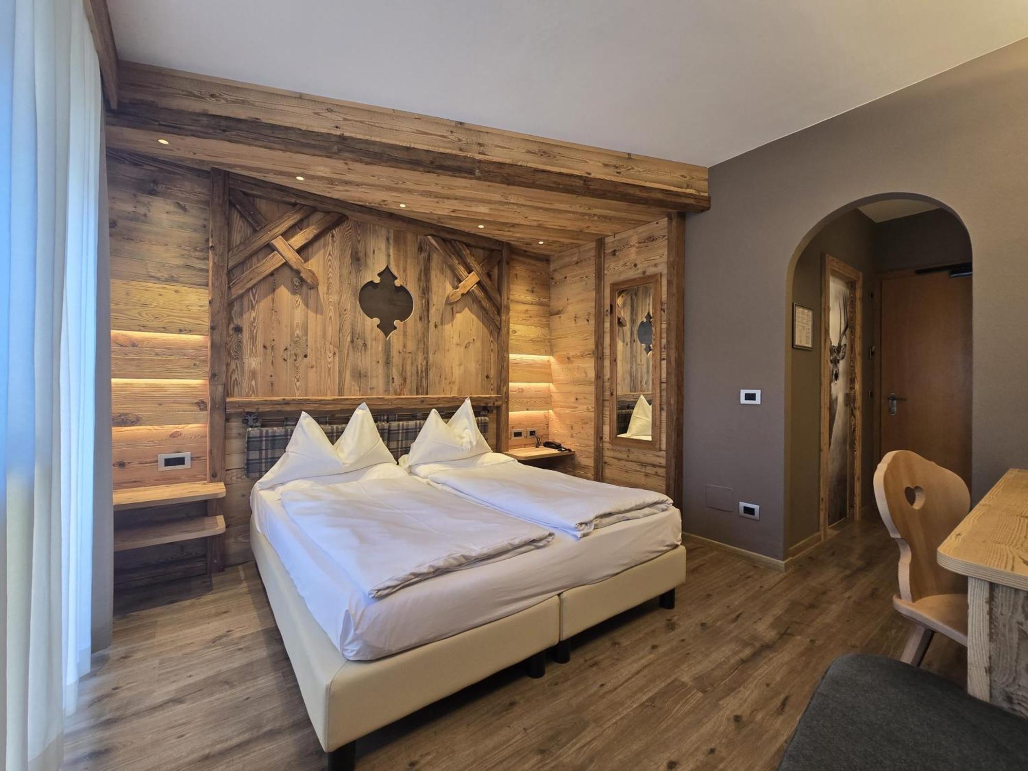 Hotel Azola Каназей Екстериор снимка