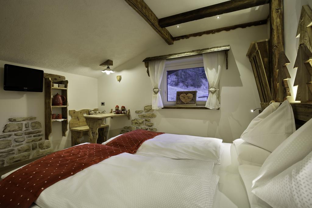 Hotel Azola Каназей Екстериор снимка