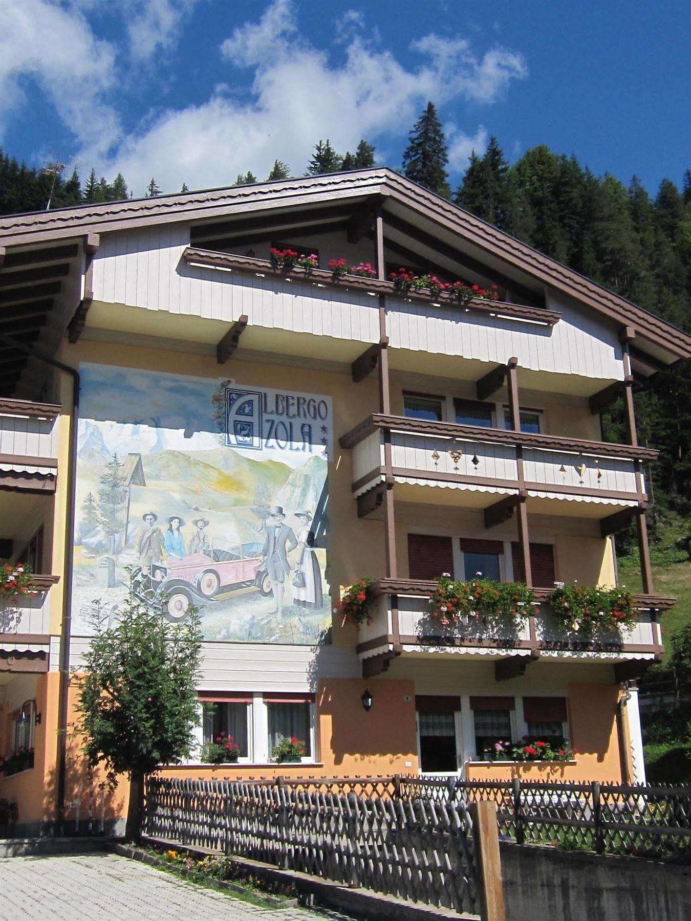 Hotel Azola Каназей Екстериор снимка